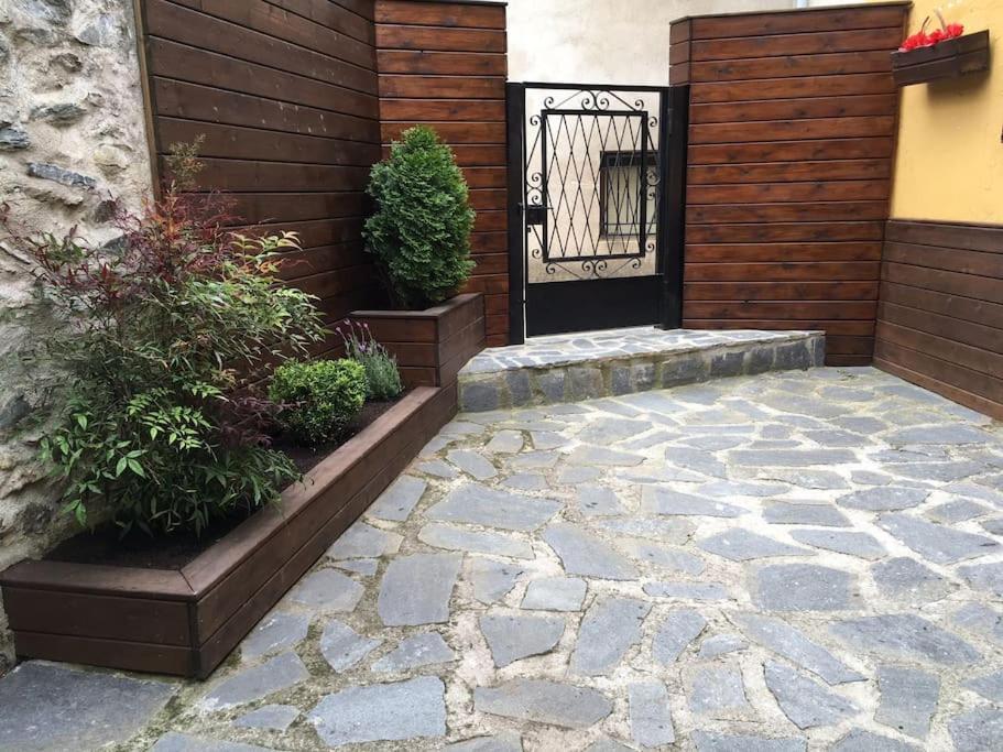 Appartement En Con Jardin